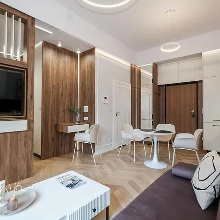 Przy Nawrot, Wszystko Nowe, 550 M Do Piotrkowskiej Apartmán Lodž