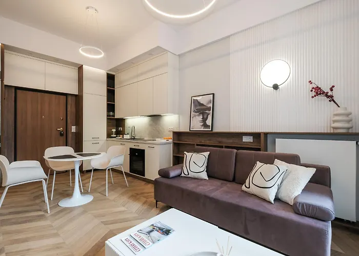 Przy Nawrot, Wszystko Nowe, 550 M Do Piotrkowskiej